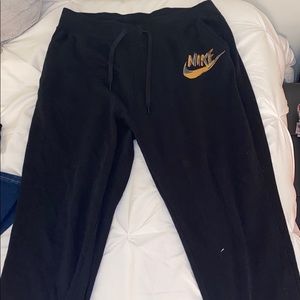The cutest Nike joggers!!!